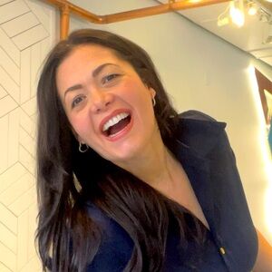 Meet your Posher, Jenell